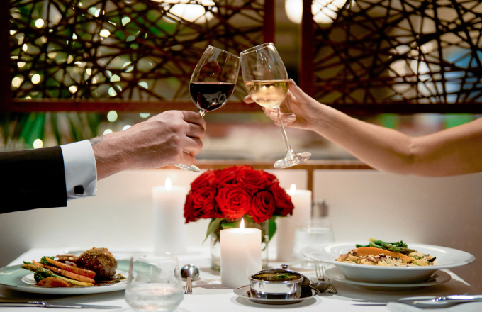 Rose petals on Hotel bed